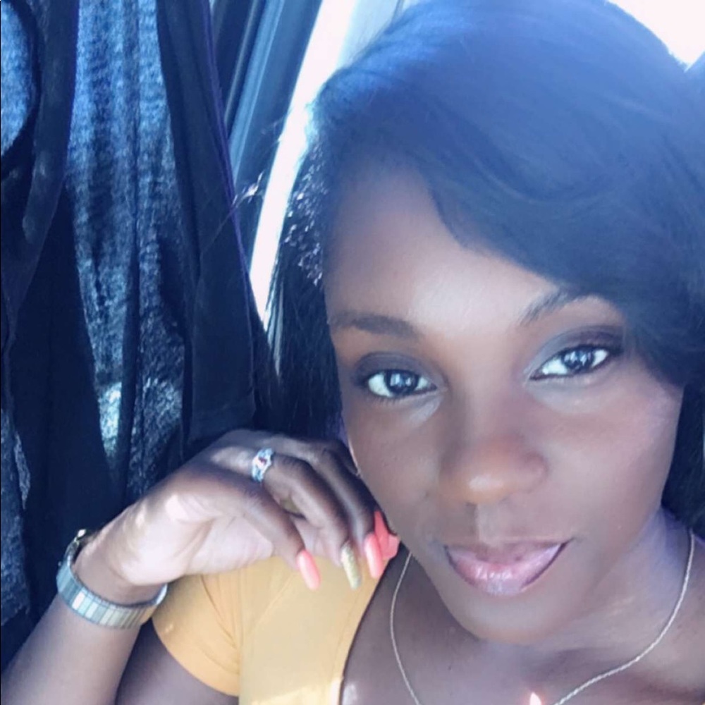 Meet your Posher, Darmesha
